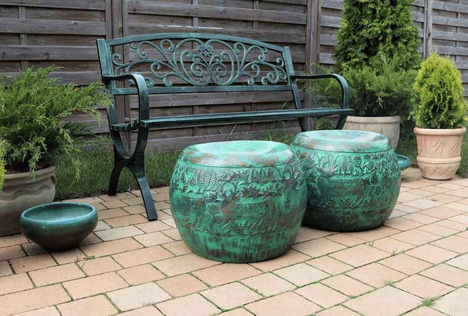 HAND BETEAN COPPER OTTOMAN(NTACO)
